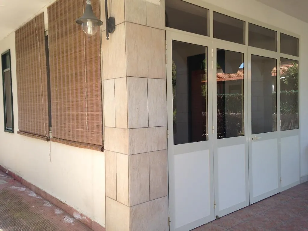 Villa Anna Agnone Bagni 0*,